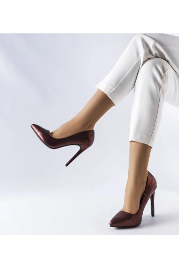 Salto alto vermelho... 2