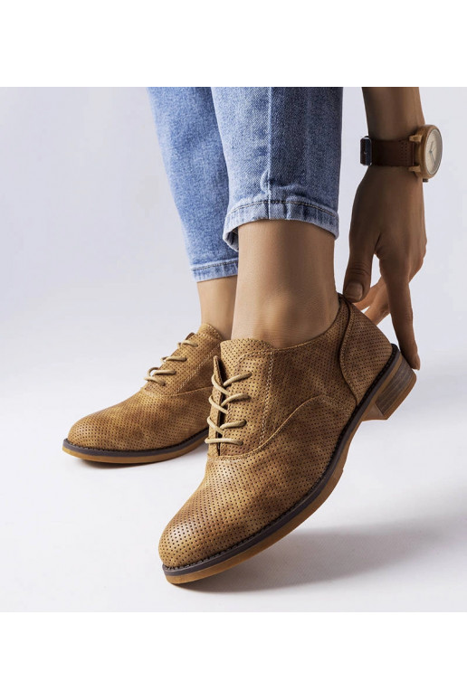 Sapatos Kairaouani perfurados marrons