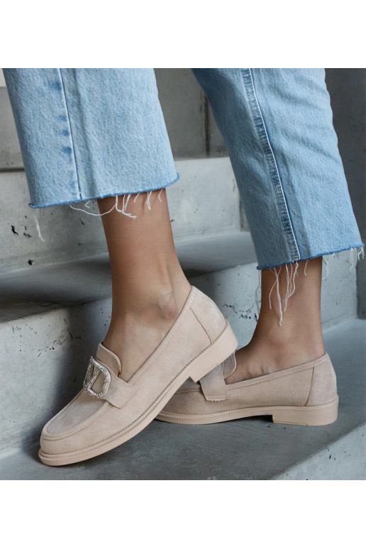 Mocassins bege decorados com strass...