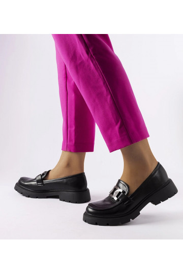 Mocassins elegantes pretos... 2