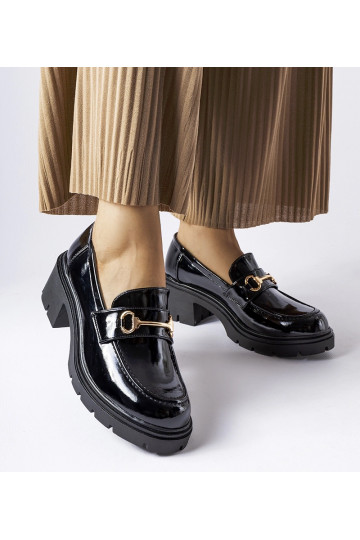 Sapatos de salto alto...