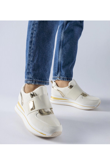 Tênis plataforma slip-on... 2