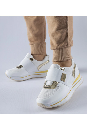 Tênis plataforma slip-on... 2