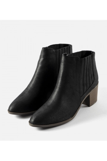Botas pretas slip-on Pyramid 2
