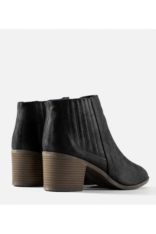 Botas pretas slip-on Pyramid