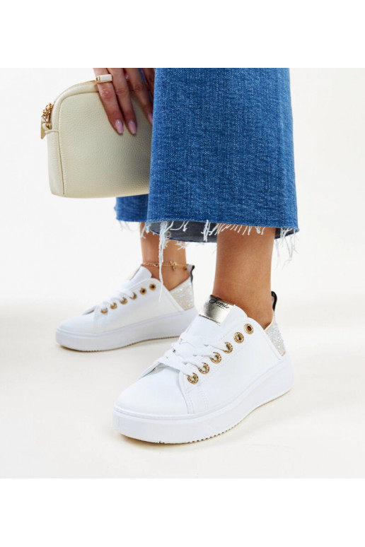 Tênis branco e bege com zircônias...