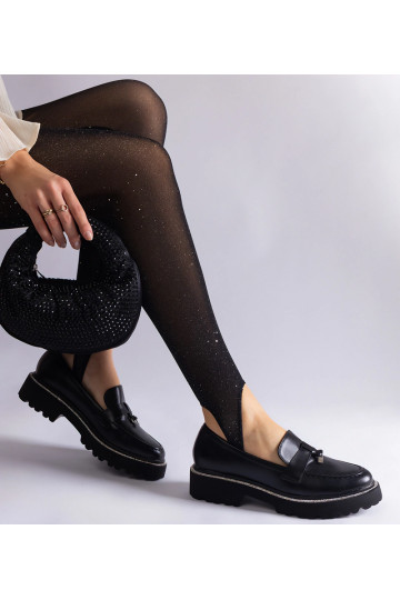 Mocassim preto de couro sintético decorado com strass Henley