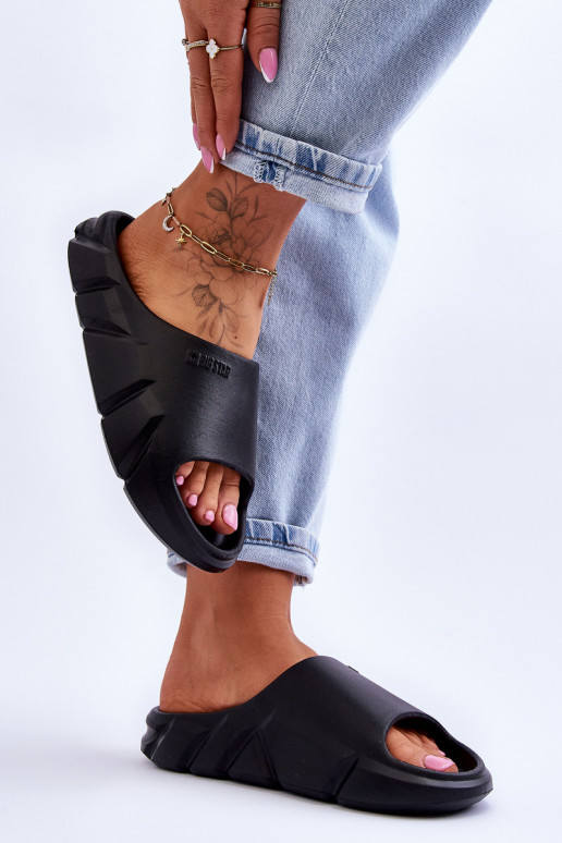  Chinelos femininos com espuma Big Star LL274594 cor preta