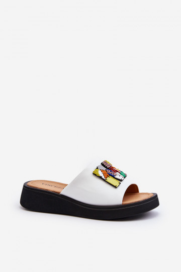 Chinelos de couro Feminino com enfeites cor branca Asames 2