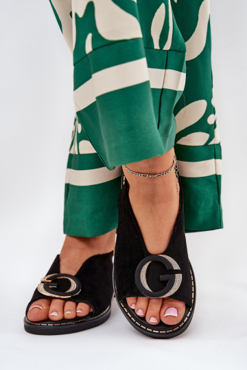 Sandálias rasteiras com enfeites cor preta Haliones 2