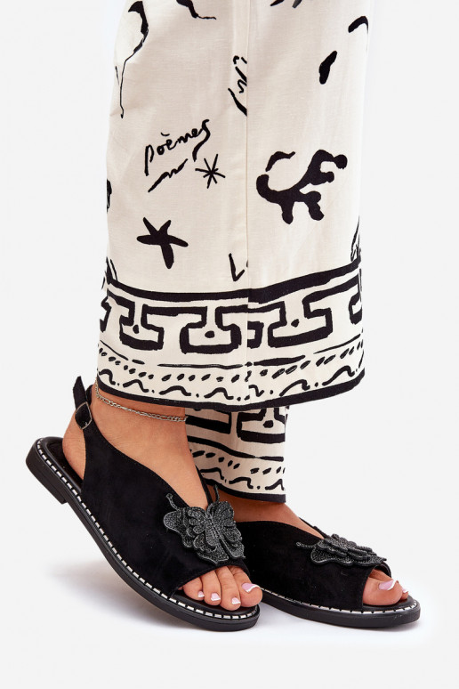 Sandálias femininas com salto largo com enfeites cor preta Setorina Sandálias femininas com salto largo com enfeites cor preta Setorina