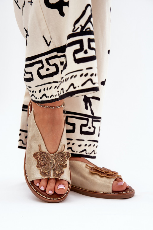 Sandálias femininas com salto largo com enfeites cor dourada Setorina Sandálias femininas com salto largo com enfeites cor dourada Setorina