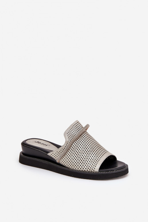 Chinelos femininos Em uma cunha Com fita decorativa cor prata TeriParaes