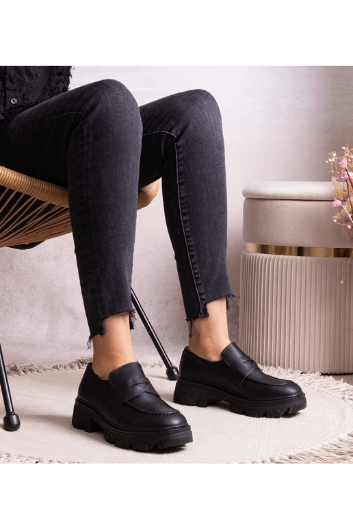 Sapatos pretos de eco couro Kirna