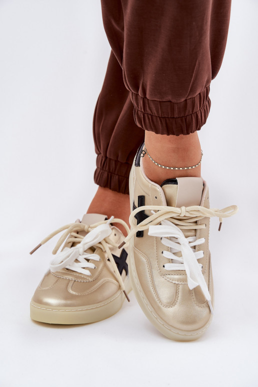 Baixo tênis Feminino cor dourada Zelevelis