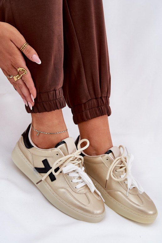 Baixo tênis Feminino cor dourada Zelevelis