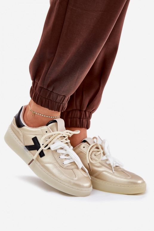 Baixo tênis Feminino cor dourada Zelevelis