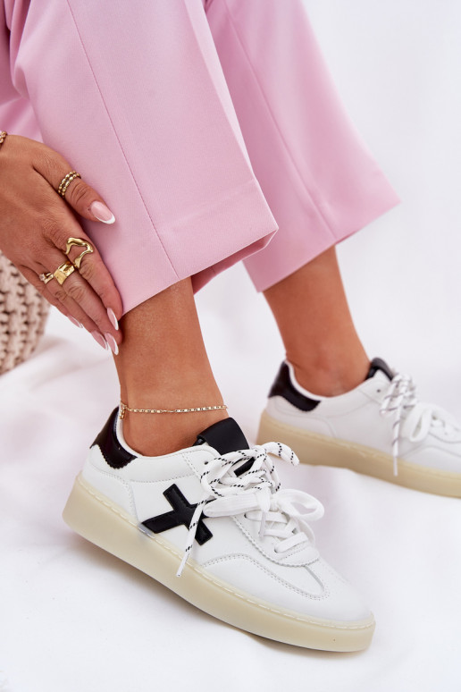 Baixo tênis Feminino cor branca Zelevelis Baixo tênis Feminino cor branca Zelevelis