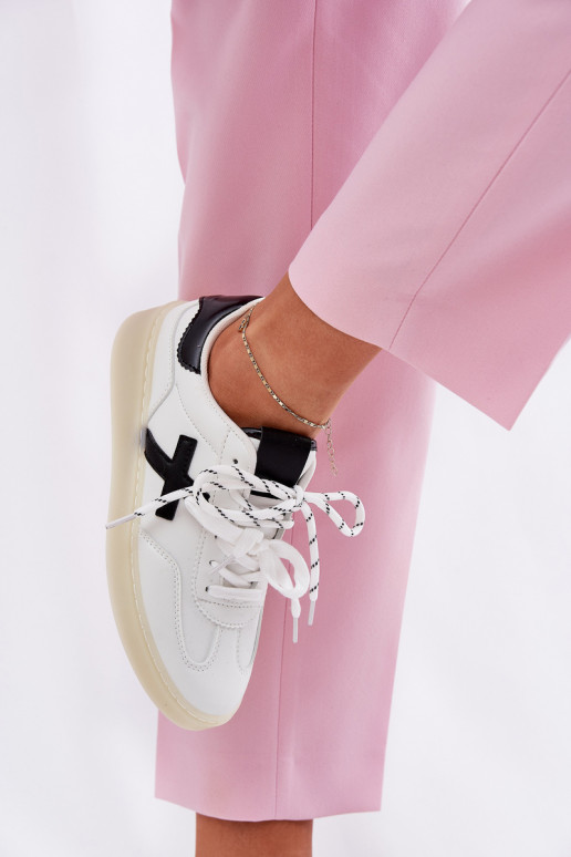 Baixo tênis Feminino cor branca Zelevelis Baixo tênis Feminino cor branca Zelevelis