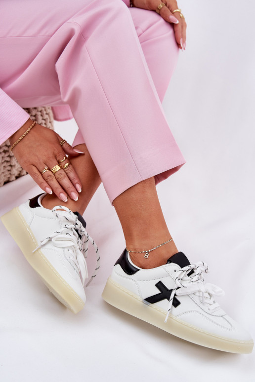 Baixo tênis Feminino cor branca Zelevelis Baixo tênis Feminino cor branca Zelevelis