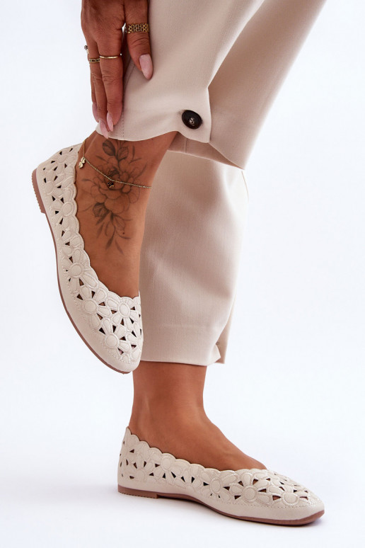 Sapatos brilhantes com aberturas bege Visionary Sapatos brilhantes com aberturas bege Visionary