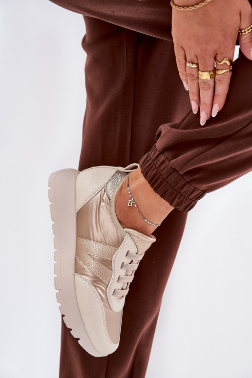 tênis Feminino com uma plataforma Vinceza 58510 cor dourada