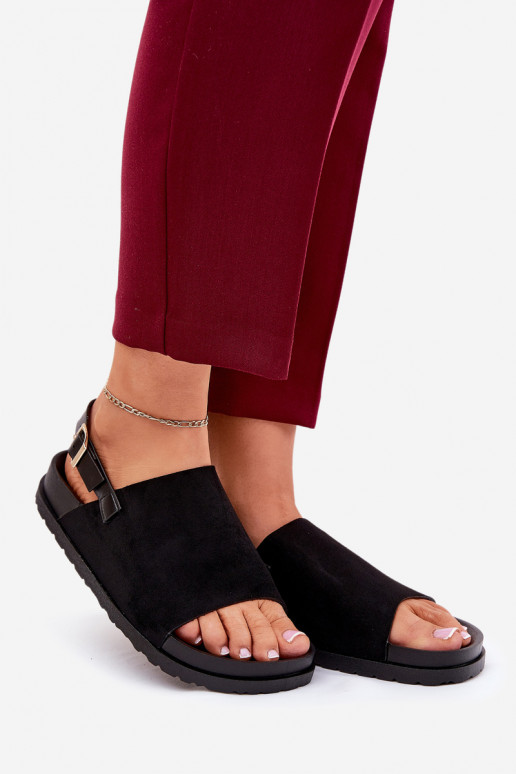 Sandálias femininas Z de camurça ecológicau com uma plataforma cor preta Migola