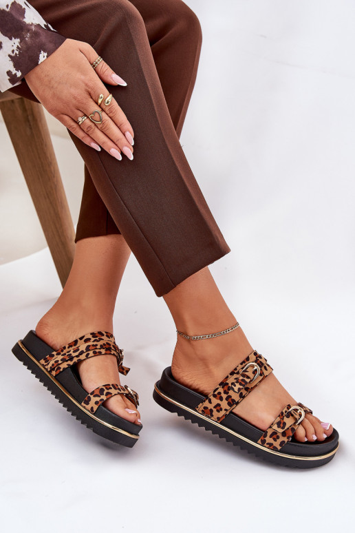 Chinelos femininos com padrões de pele de leopardo com uma plataforma com listras I com fivelasmi cor marrom Ziferte