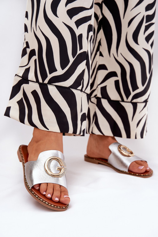 Eko Pele isósceles Chinelos femininos Com decorações Detalem cor prata Frelie Eko Pele isósceles Chinelos femininos Com decorações Detalem cor prata Frelie