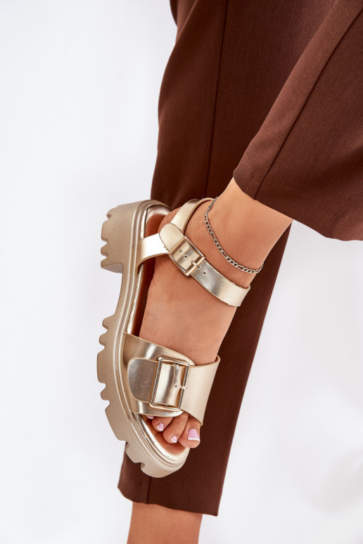 Eko Sandálias femininas Feminino com fivelas cor dourada Gofielle Eko Sandálias femininas Feminino com fivelas cor dourada Gofielle