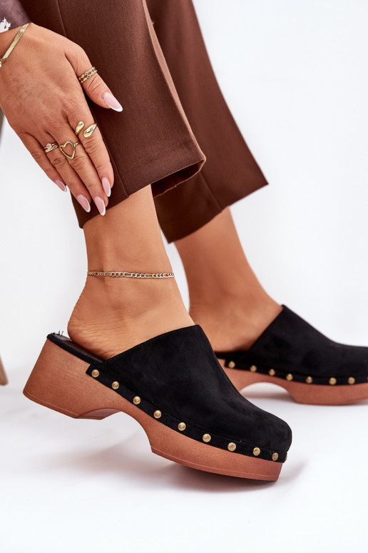 Tamancos Chinelos femininos com rebites de camurça ecológicaoParae cor preta Ellason