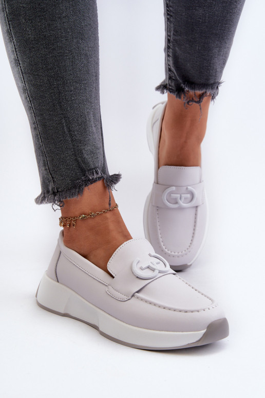Mocassins femininos com salto elevado... Mocassins femininos com salto elevado...