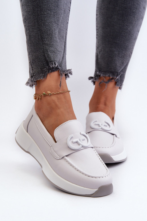 Mocassins femininos com salto elevado... Mocassins femininos com salto elevado...