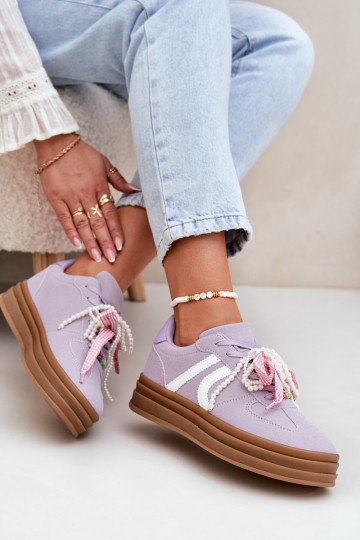 Tênis modelo batai feminino com plataforma e detalhes bonitos na cor roxa Vinness