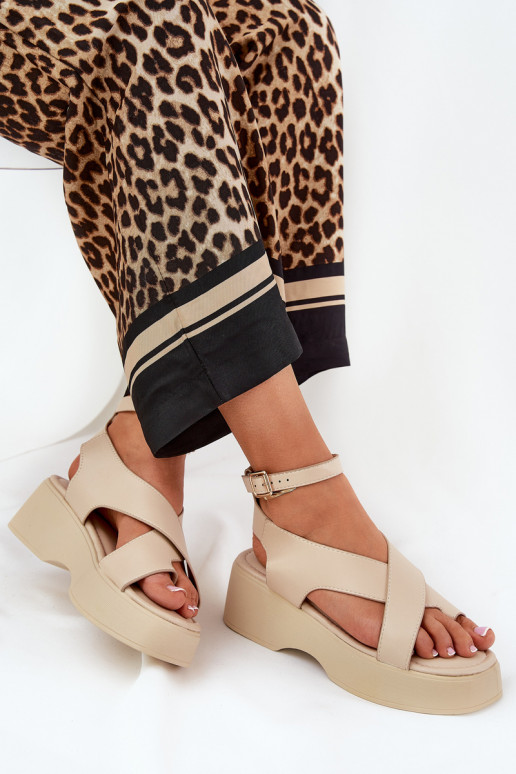 Sandálias femininas com uma plataforma I Koturnie Eko Pele bege Tenzorus Sandálias femininas com uma plataforma I Koturnie Eko Pele bege Tenzorus