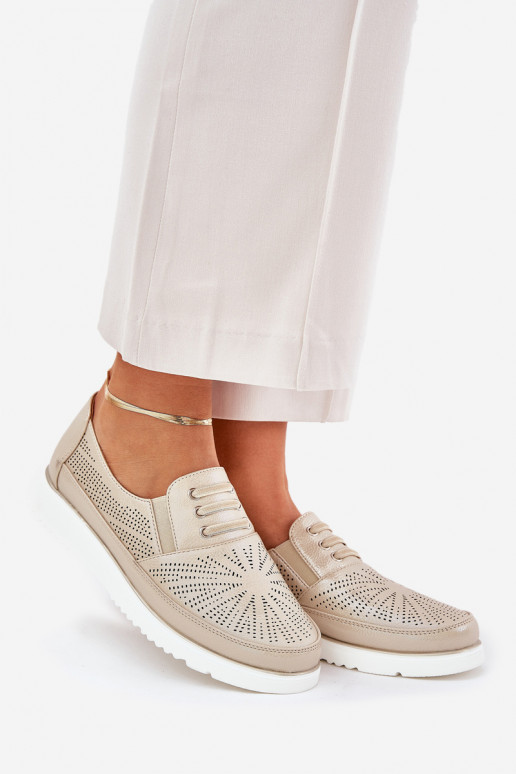 sapato Feminino Um modelo atraente com elementos abertos cor dourada Azethia