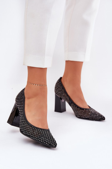 Sapatos decorados de rede com saltos Vinceza 62211 pretos