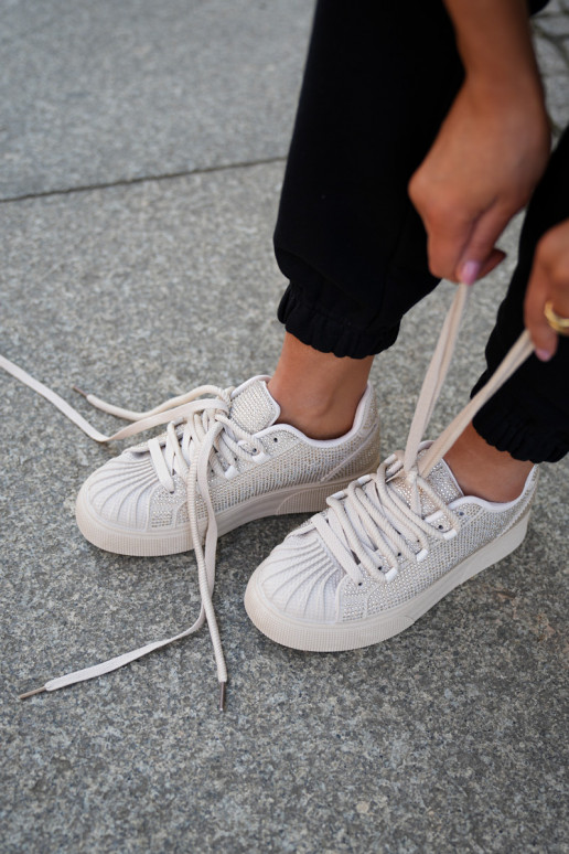 Tênis femininos com decoração e plataforma na cor areia Eanneth