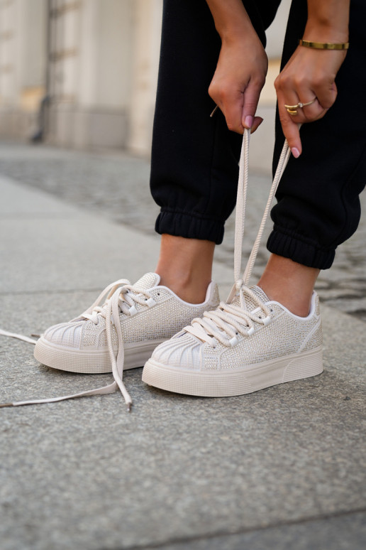 Tênis femininos com decoração e plataforma na cor areia Eanneth